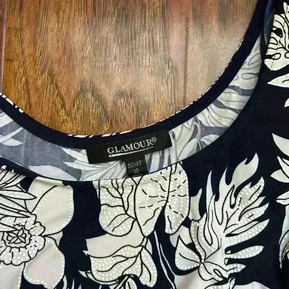 Glamour Navy and White Floral Print Maxi Dress With Bell Sleeves - Picture 5 of 10